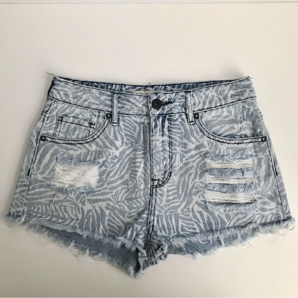 PacSun Distressed Short